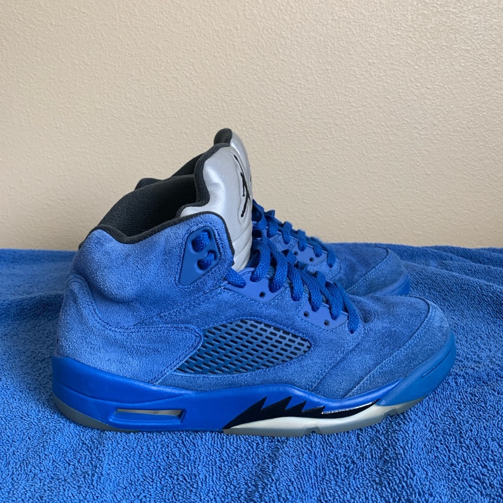 Nike Air Jordan 5 Retro Royal Blue Suede Men Size 9.5. Used Good Condition